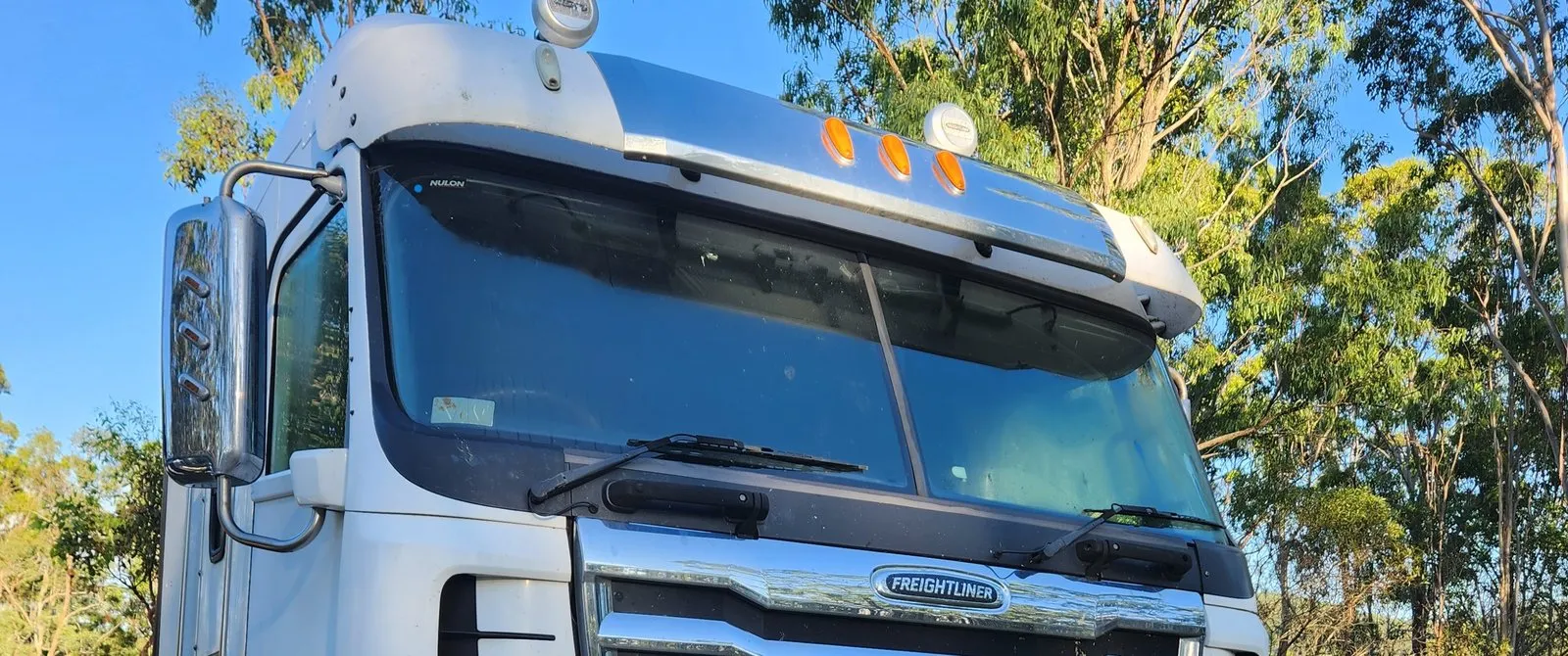 iTrain's white Freightliner Argosy